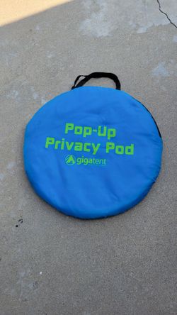 Gigatent Pop-Up Privacy Pod