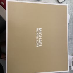 Michael Kors Box