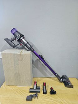 Dyson v11 animal cordless stick vacuum portable with pet brush