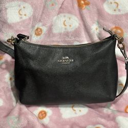 Black Coach Shoulder Handbag