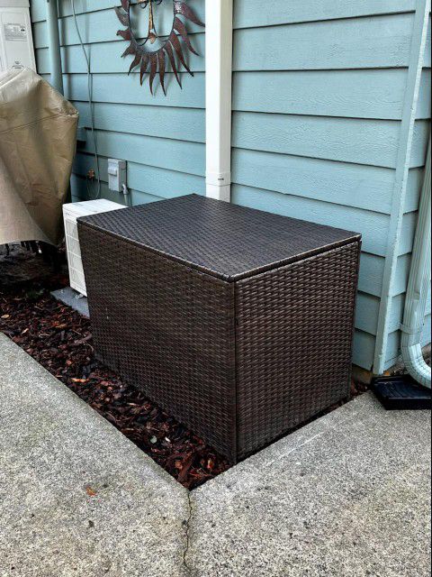 Outdoor Cushion Storage Box