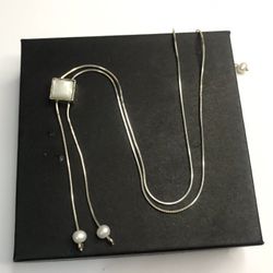 925 Sterling silver vintage Mother Of Pearl Necklace Size 18”