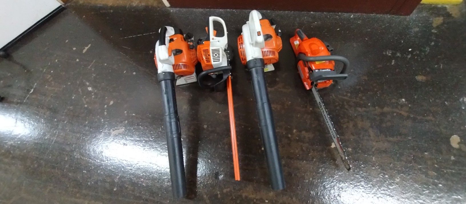 STIHL Handheld Blower