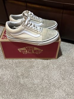 VANS UNISEX  $10