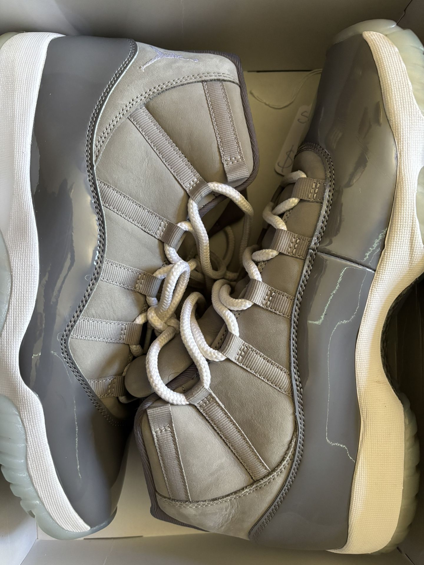 Jordan 11 Cool Grey