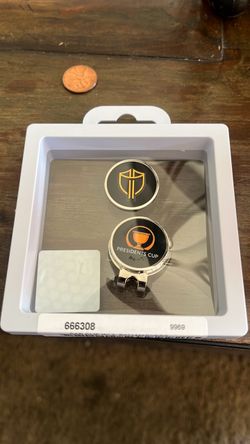 Presidents Cup hat ball marker with two markers