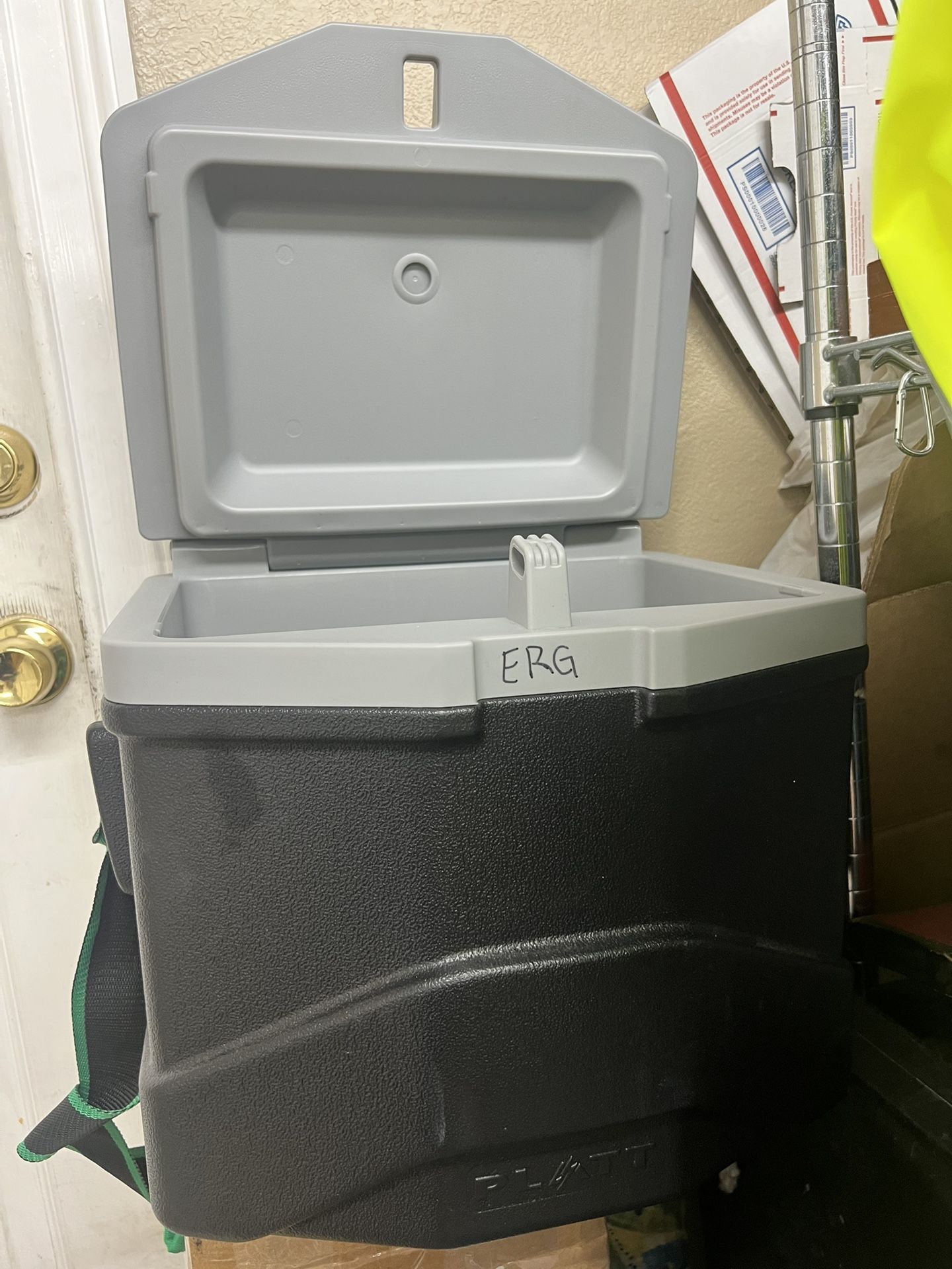 Cooler