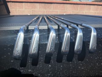 Taylormade Qi Irons (HL) 5-Pw