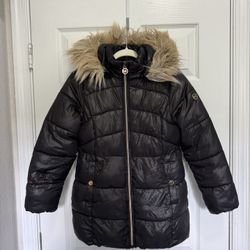 Girls Size 10/12 Michael Kors, Beautiful Winter Coat Excellent Condition Located In Weston