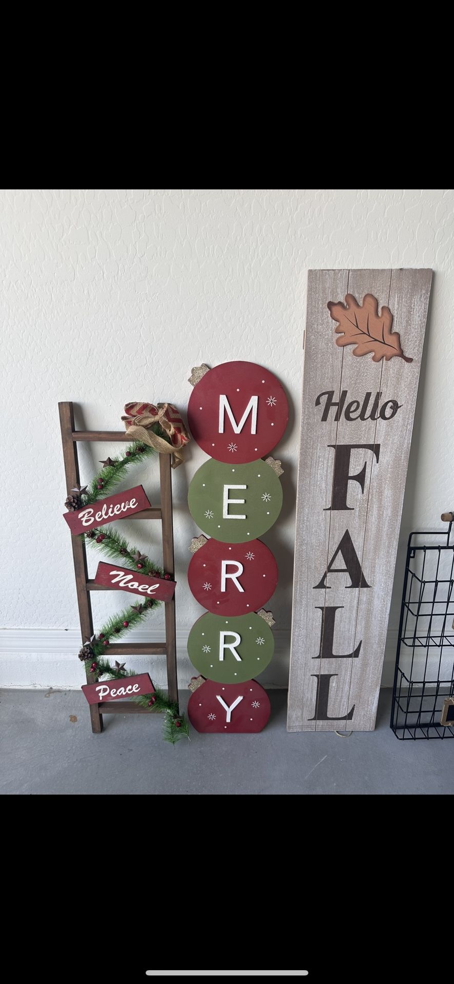 Christmas And Fall Signs