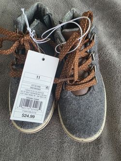 KIDS Size 11 Cat & Jack Boys Boots/ Shoes