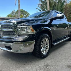 2015 Ram 1500 Laramie Diesel 4X4