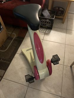 SitNcycle. Compact excise bike!