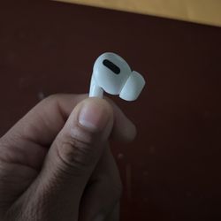 Left Air Pod Pro