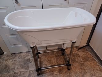 Flying Pig Pet Elevated Bathtub
