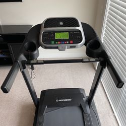 Horizon Treadmill Adventure 3-02