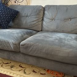 LOVE SEAT GREY