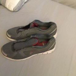 Shoes 9 1/2 