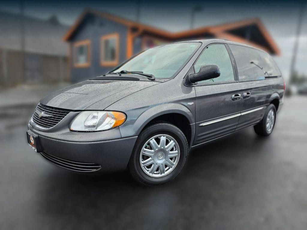 2004 Chrysler Town & Country