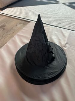 Pack of (6) Black Witch Hats