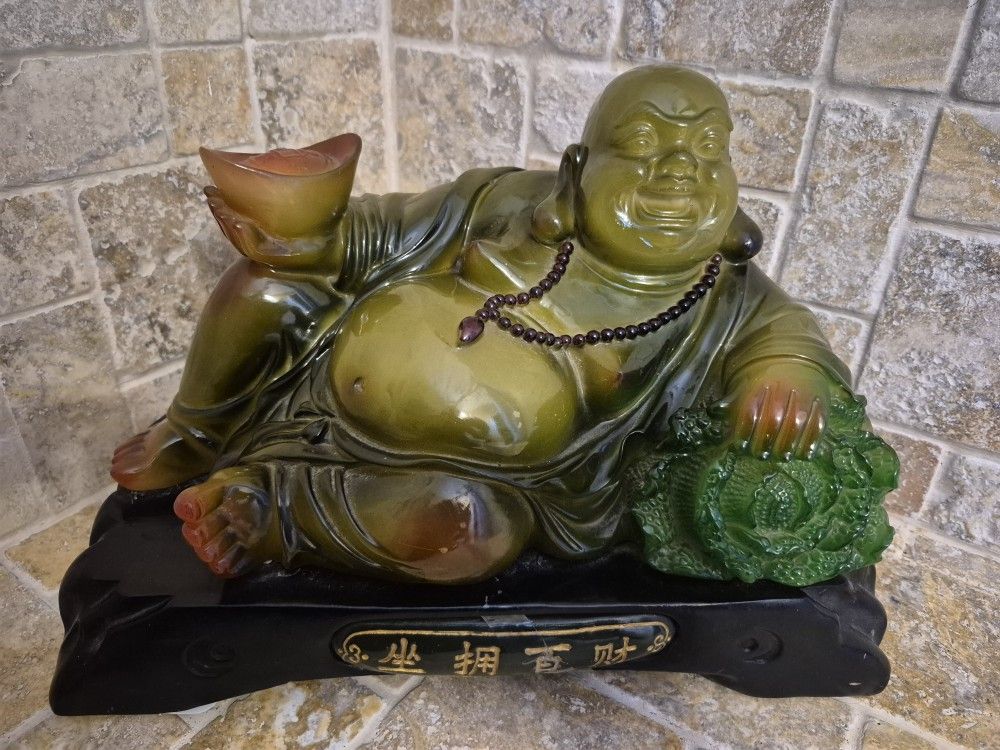 Statue