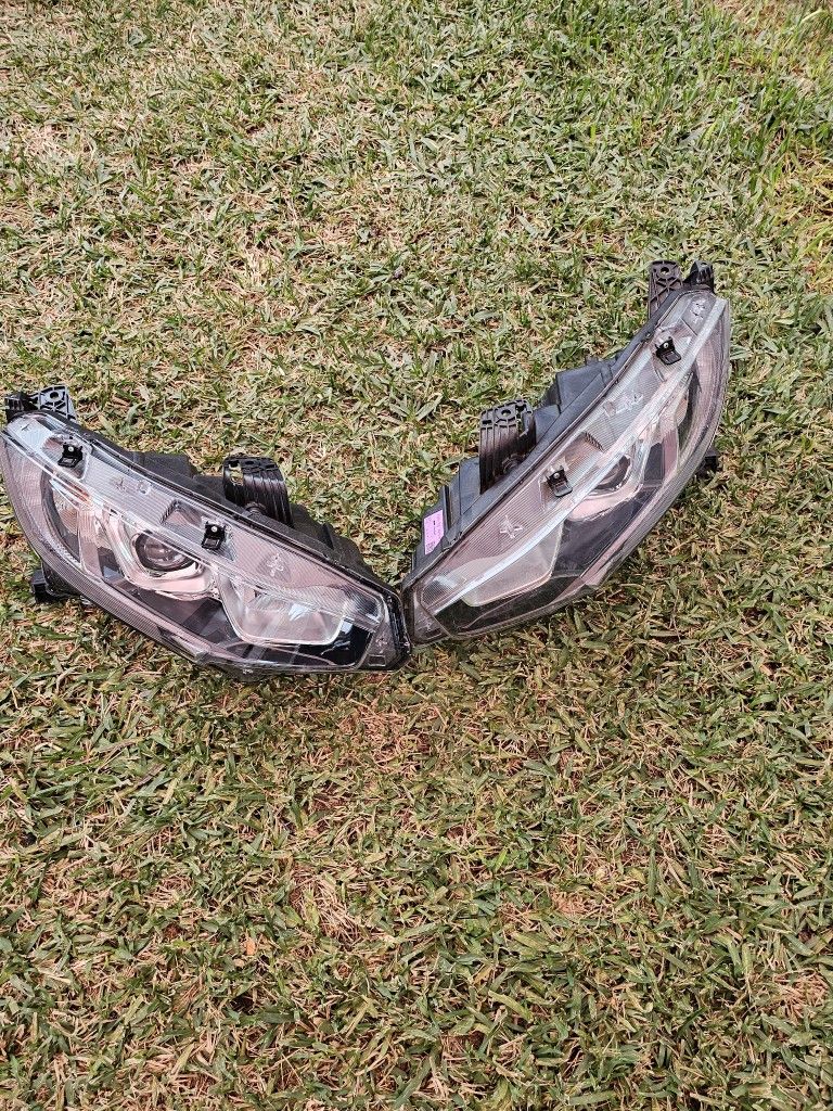 2016-2018 Honda Civic Left And Right Headlight OEM