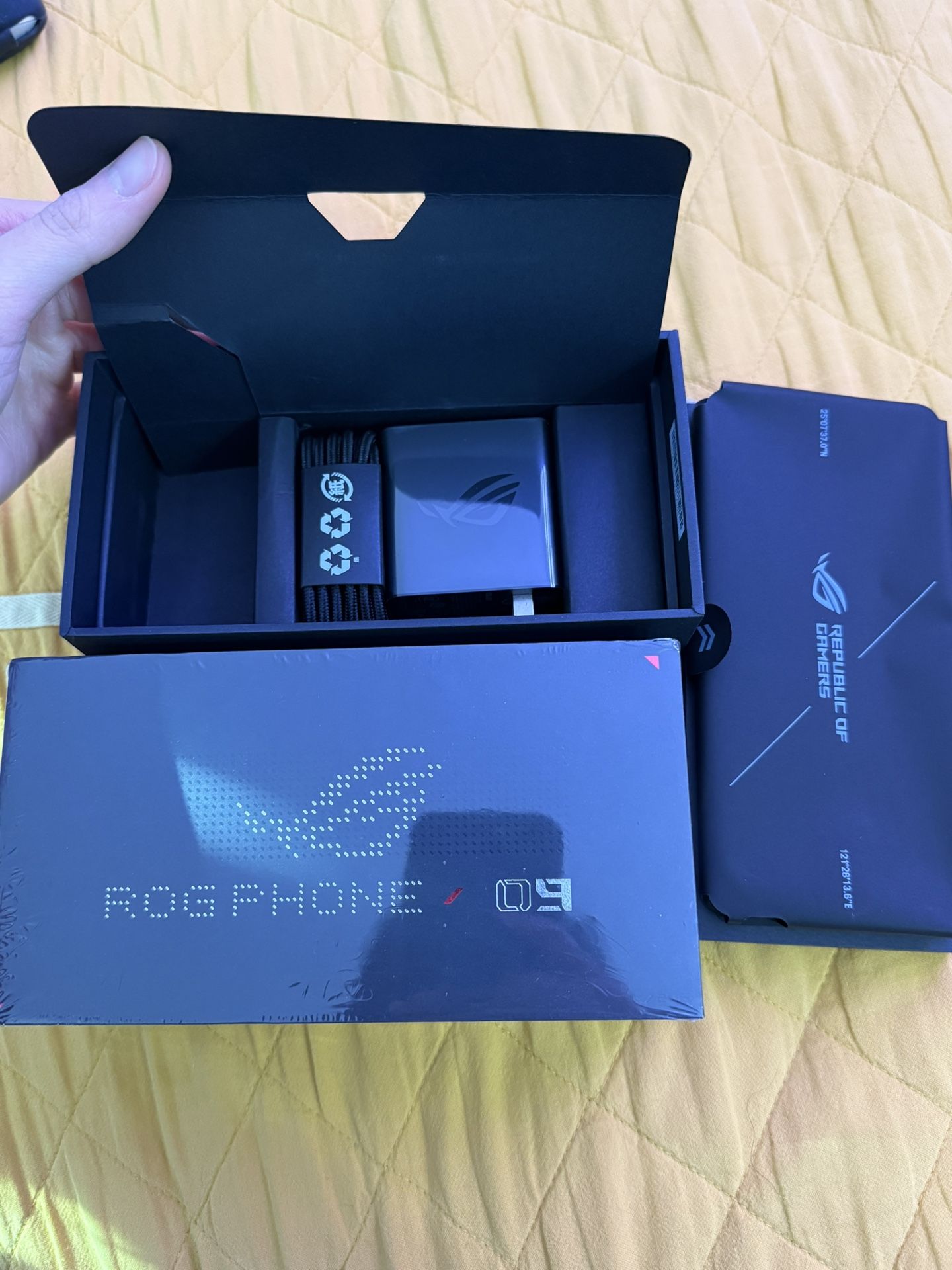 USED ROG Phone 9 215GB