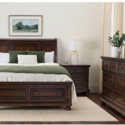 1.5 Years Old Bedroom Set On Sale