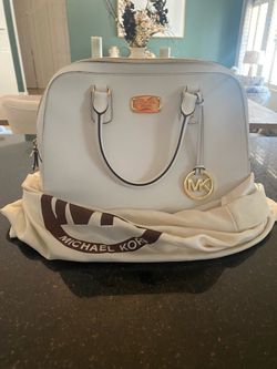 Nice Mk purse