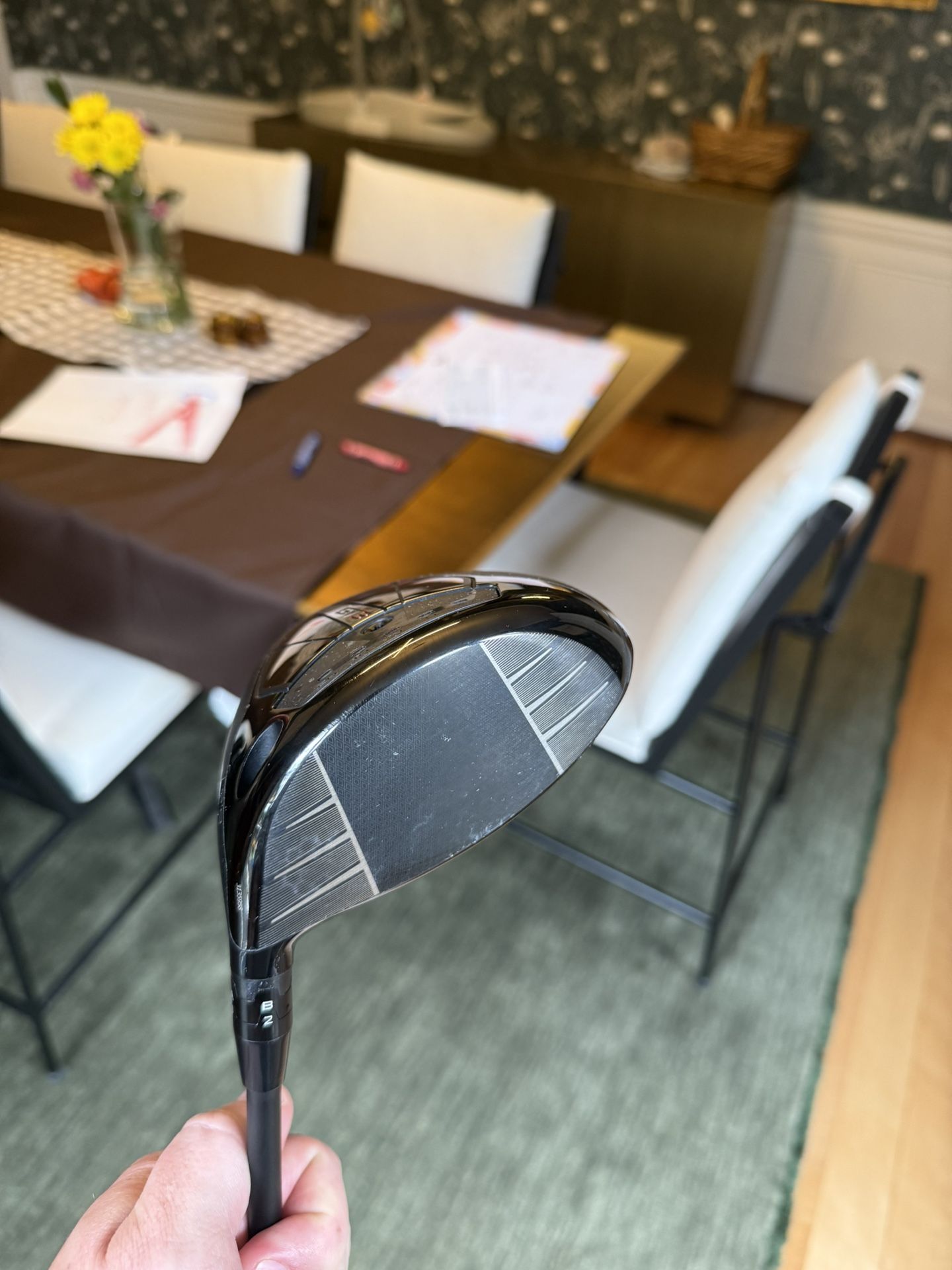 Like New Titleist GT3 Driver - Right-Handed, 9° Loft, Stiff Flex, Custom Shaft