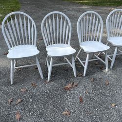 Set Of 4 Solid Wood White Dining Chairs
