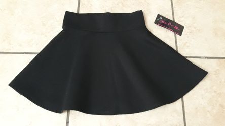 Girl skirt size 4