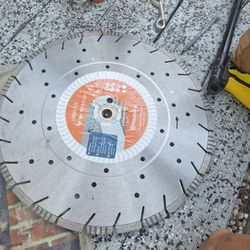 16 In  Husqvana Concrete Blade New