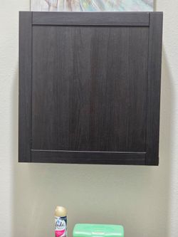 Bathroom cabinet