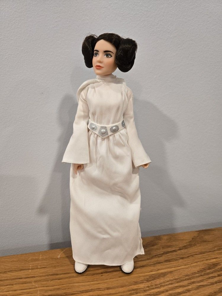 Star Wars Princess Leia Action Figure Doll