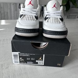 Jordan 4