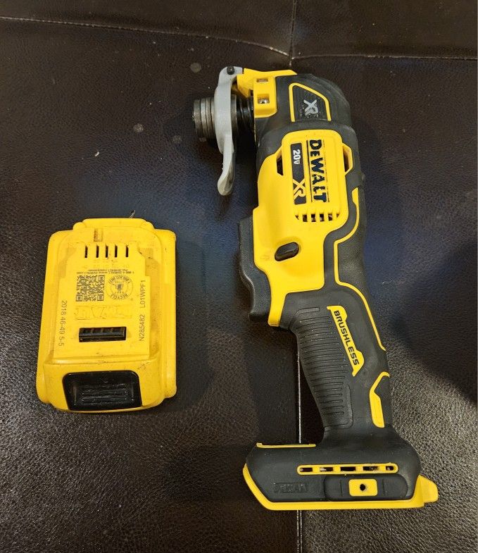 DEWALT
20V MAX XR Cordless Brushless 3-Speed Oscillating Multi Tool (Tool Only brand new
And a used 2ah battery
$120.00 firm on price