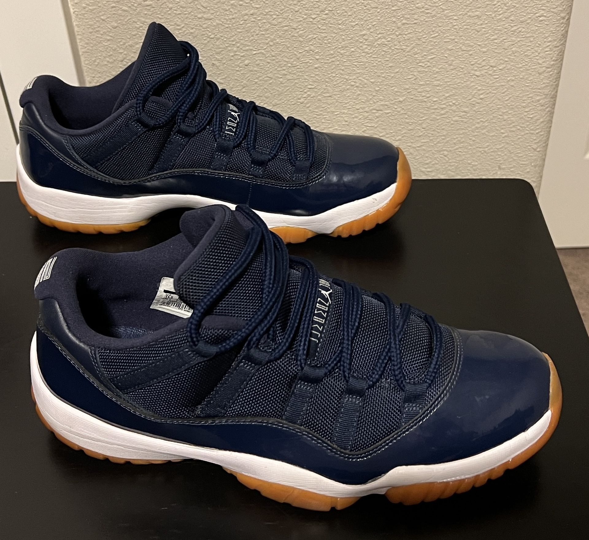 Jordan 11 Retro Low Midnight Navy Size 11.5