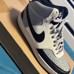 Shoe Size, 9 (Trade Value)