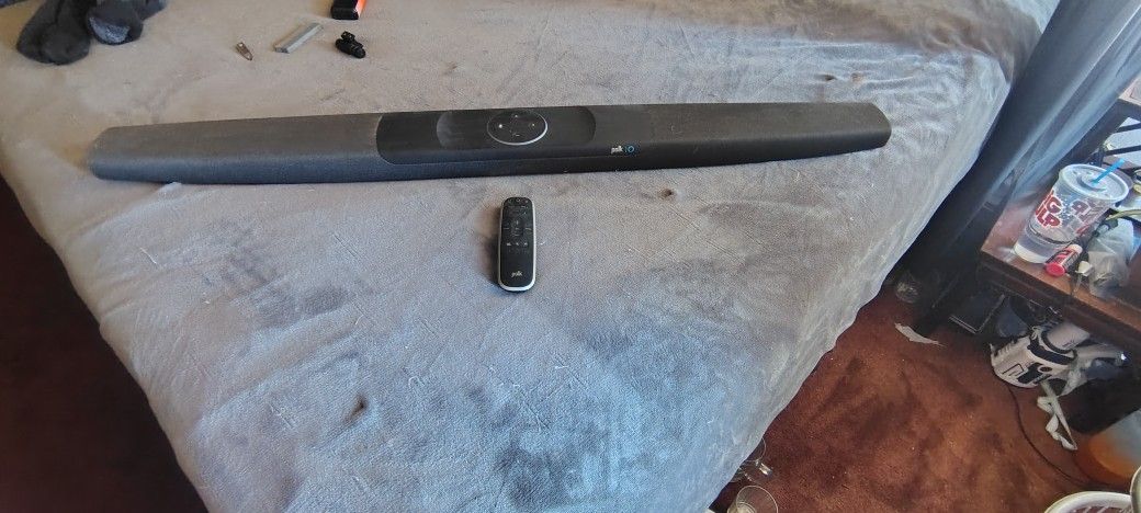 43" Polk Sound Bar with Alexa Built in. Includes Remote and ALL Cables To Connect