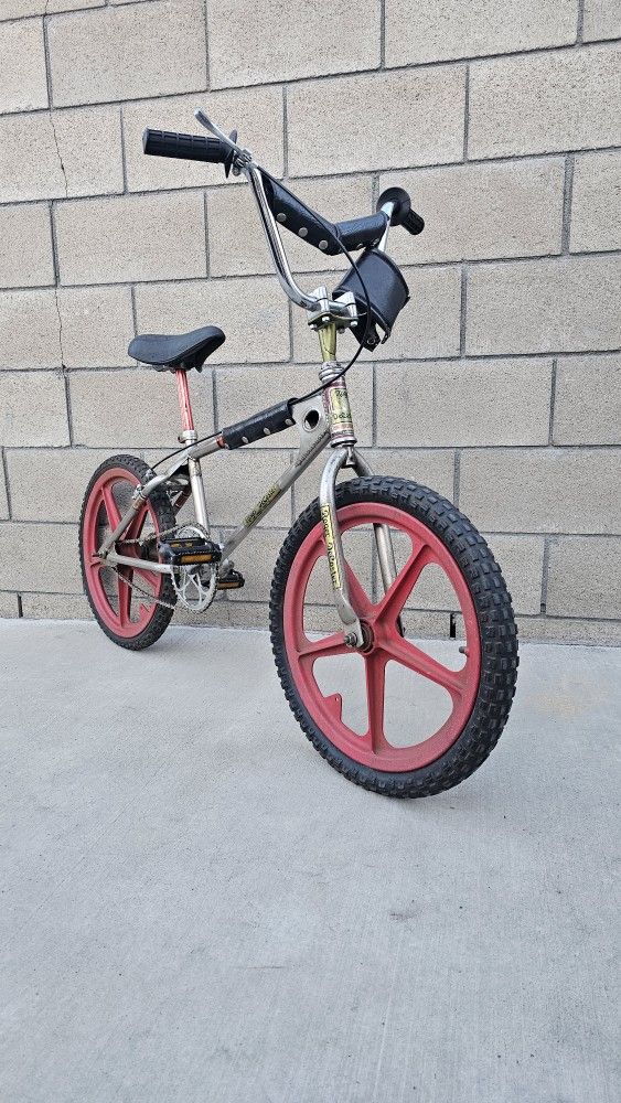 1980 Mongoose Motomag