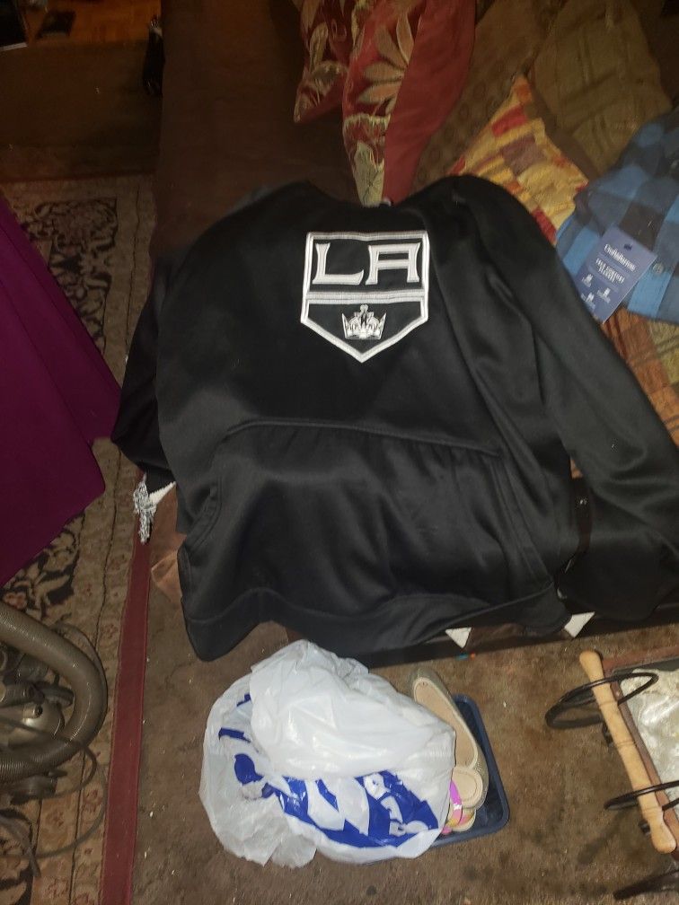 BornxRaised Los Angeles Kings for Sale in Covina, CA - OfferUp