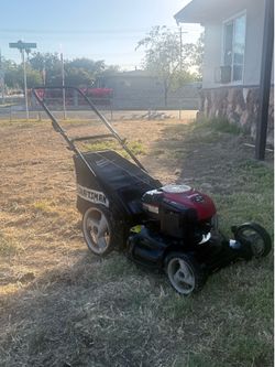Craftsman 675 Series 21” Gas Lawn Mower – Runs Great – Bag Included