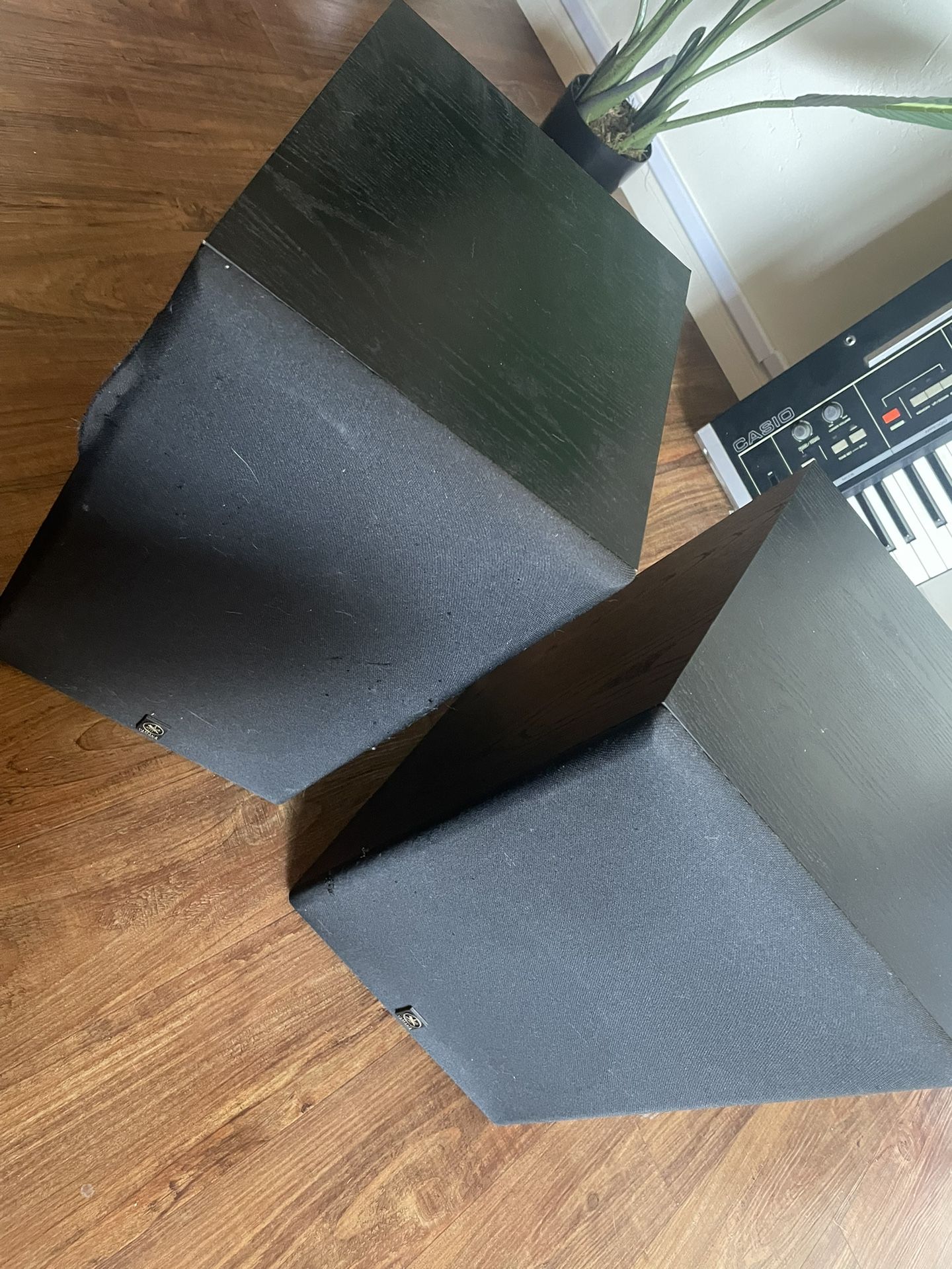Vintage Yamaha NS-A335 speakers