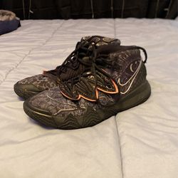 Nike Kyrie “What The” Size 11 