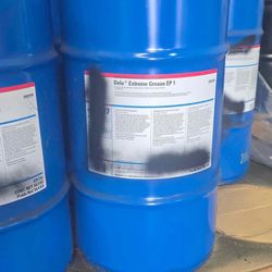 Chevron Black Pearl Grease EP 1 (120lbs keg)