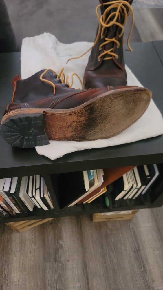 Allen Edmonds dress boots. mens 11D