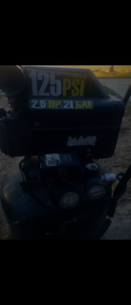 Central Pneumatic Air Compressor