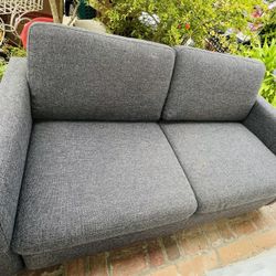 Gray 2 Seater Sleeper Sofa 🛋️- NEW 