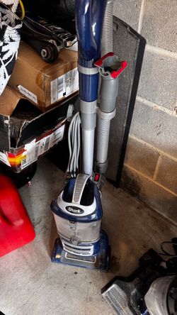 Shark vacuum